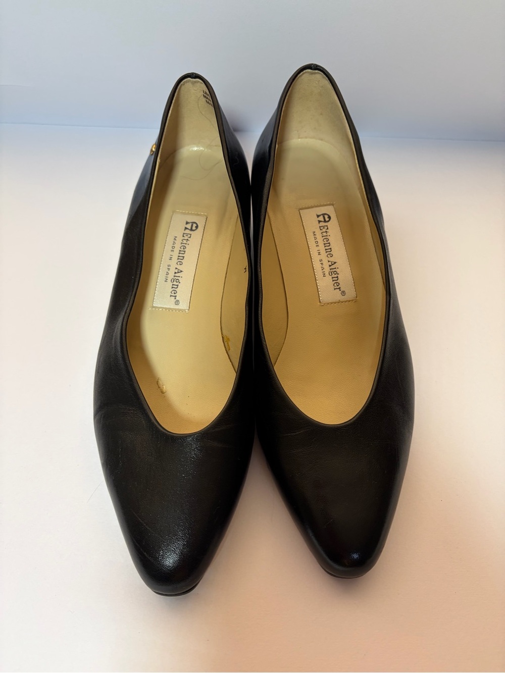 Etienne Aigner Black Pointed-Toe Leather Pumps made in Spain size 8w
